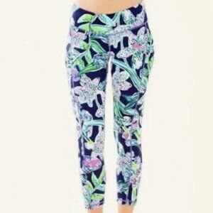 Lilly Pulitzer Luxletic Weekender Midi Leggings Navy Sway this Way XXS NWOT